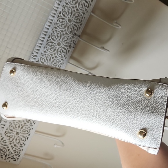 NWOT Nanette Lepore Floral Vegan Leather Purse - Picture 7 of 13